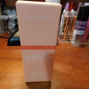 Peach & Lily Glass Skin Serum